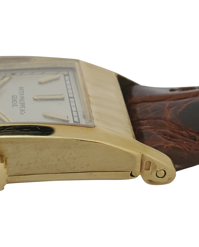 Patek Philippe 425J "Tegolino" Iconic Vintage  Art Deco Watch in Yellow Gold Circa 1940
