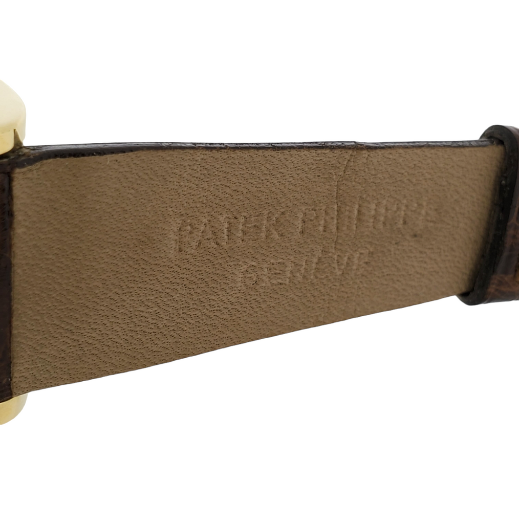 Patek Philippe 2429-1J Vintage Unusual Large Curved Claw Lugs in Yellow Gold Circa 1952