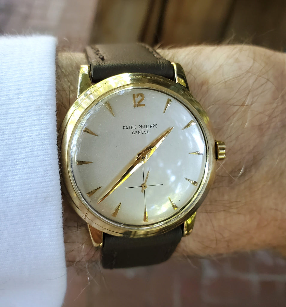 Patek Philippe 2552J Vintage Automatic "Disco Volante"  Calatrava 36mm Circa 1956