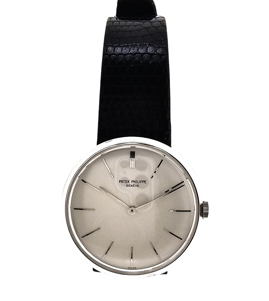 Patek Philippe 2591G Vintage Calatrava 35mm Center Lugs Circa 1959