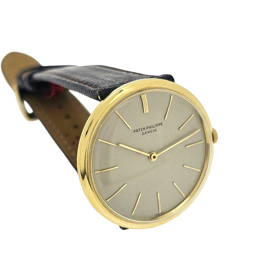 Patek Philippe 2591 Vintage 35mm Center Lug Calatrava Watch Circa 1962