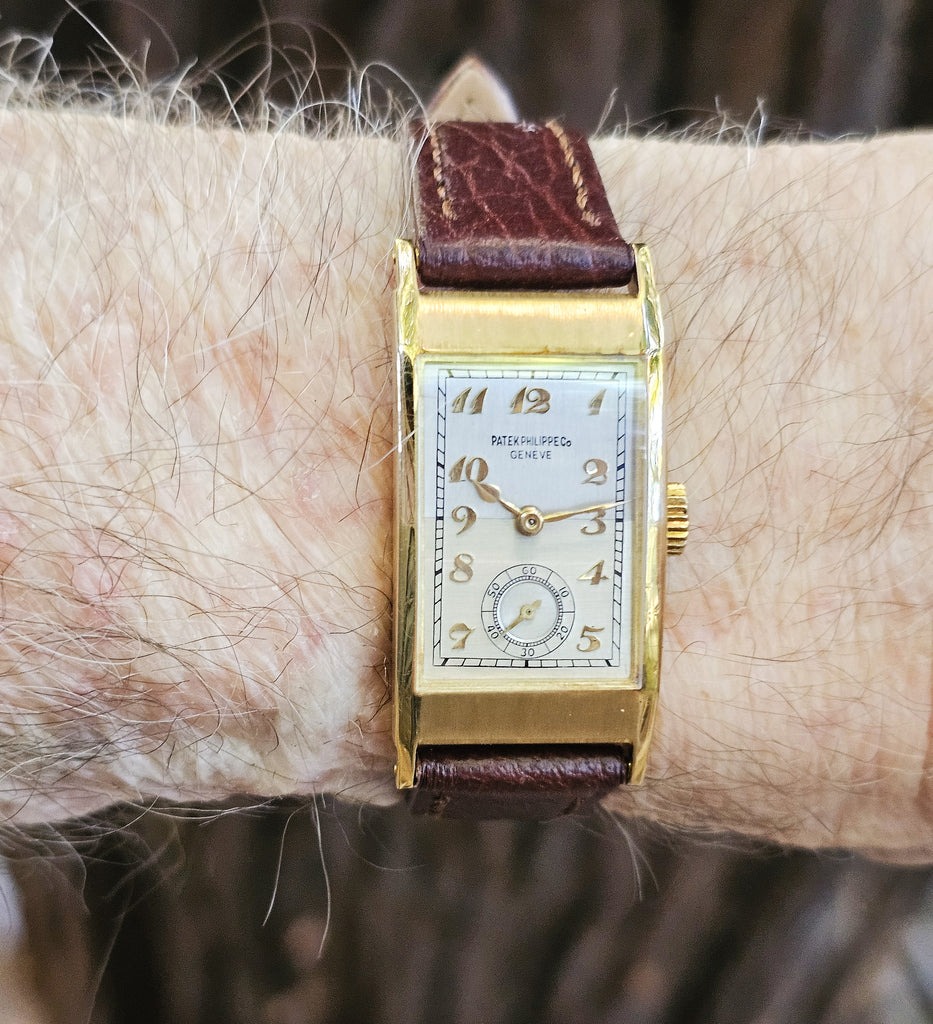 Patek Philippe 425J "Tegolino" Iconic Vintage  Art Deco Watch in Yellow Gold Circa 1940