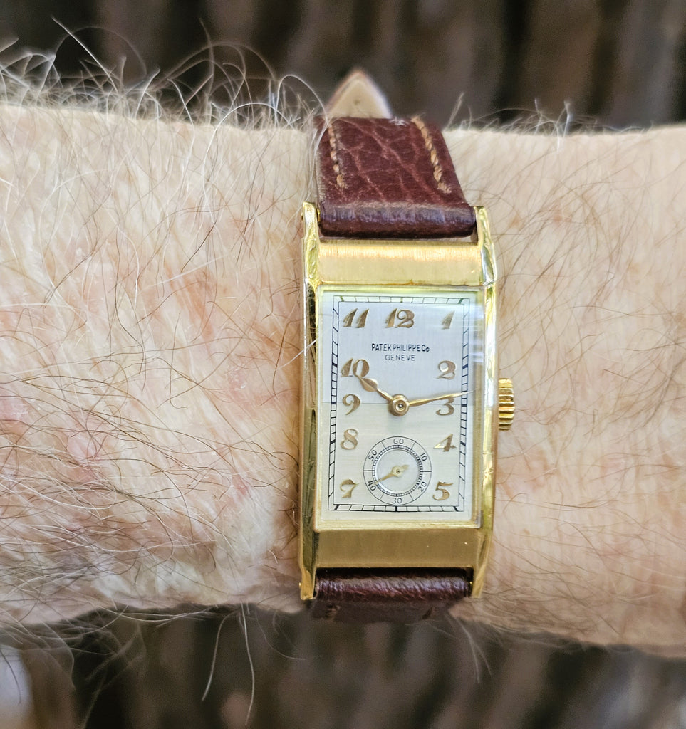 Patek Philippe 425J "Tegolino" Iconic Vintage  Art Deco Watch in Yellow Gold Circa 1940