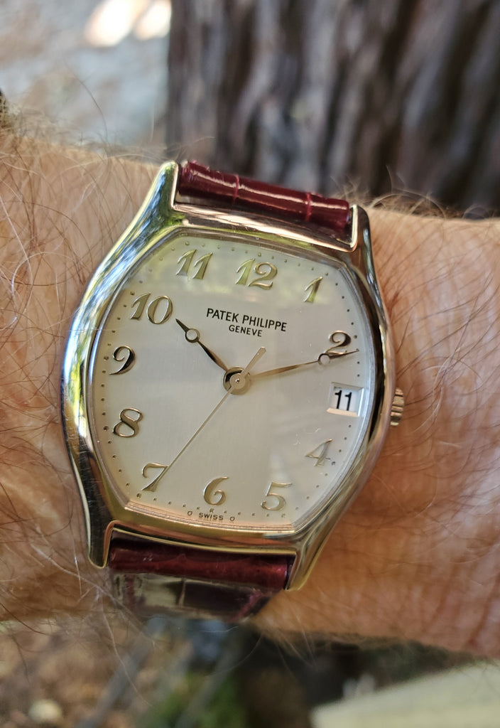 Patek Philippe 5030G White gold Automatic Tonneau shape watch Circa 2000