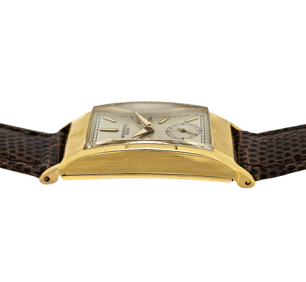 Patek Philippe 425J "Tegolino" Iconic Vintage  Art Deco Watch in Yellow Gold Circa 1943-44