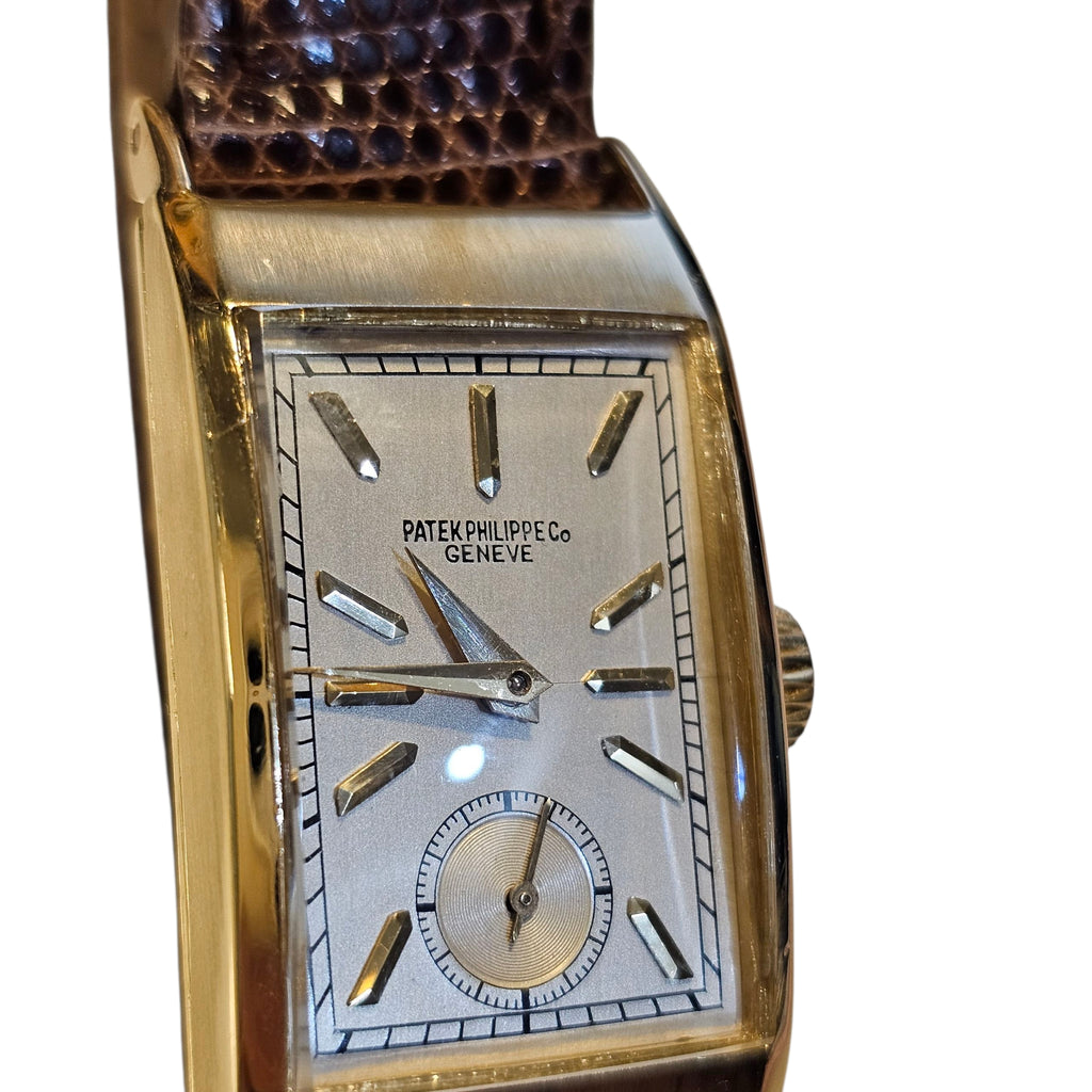 Patek Philippe 425J "Tegolino" Iconic Vintage  Art Deco Watch in Yellow Gold Circa 1943-44