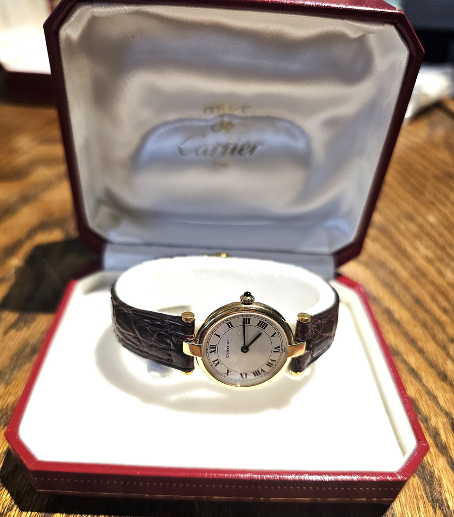 Carter Paris Vendome LC Watch pm Small,  18K yellow gold. Ref. W15042.  Cirica 1980'S