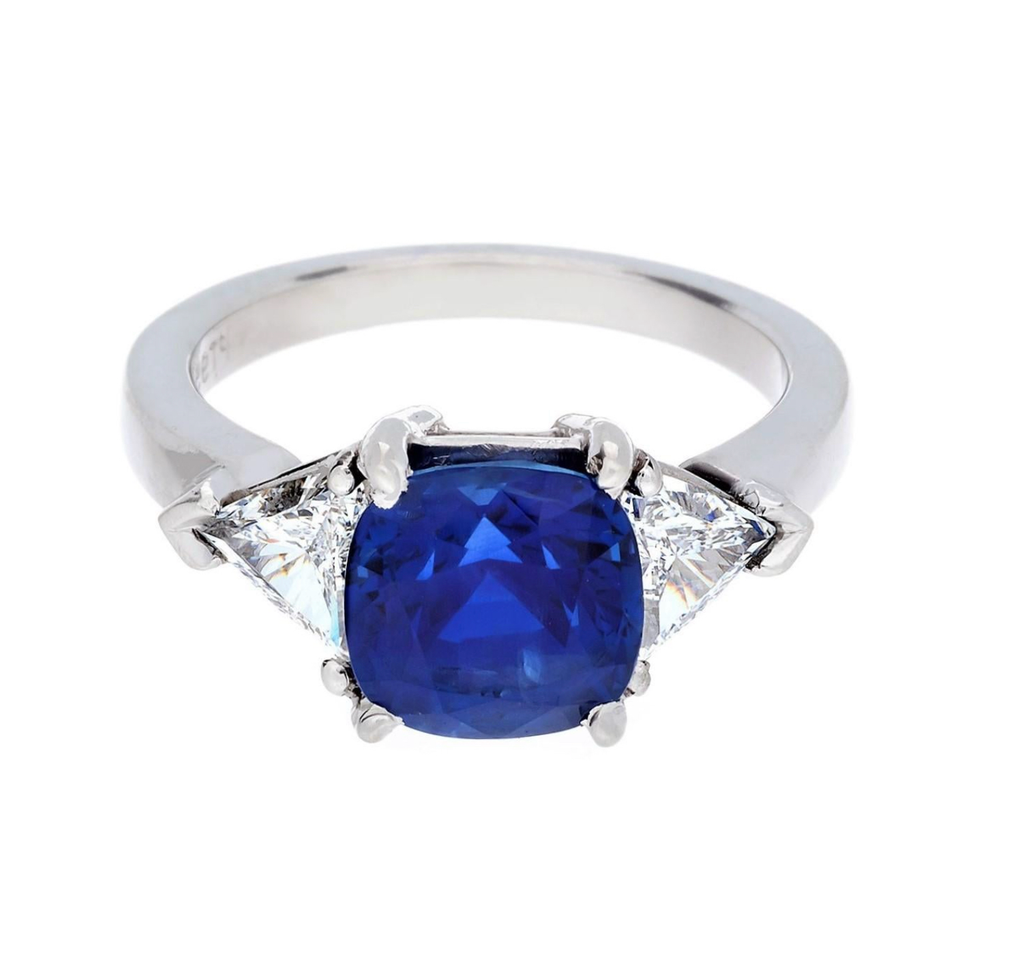 3.09 Carat Burma Sapphire and Diamond 3-Stone Ring with Gubelin Certificate and No Heat Treatment