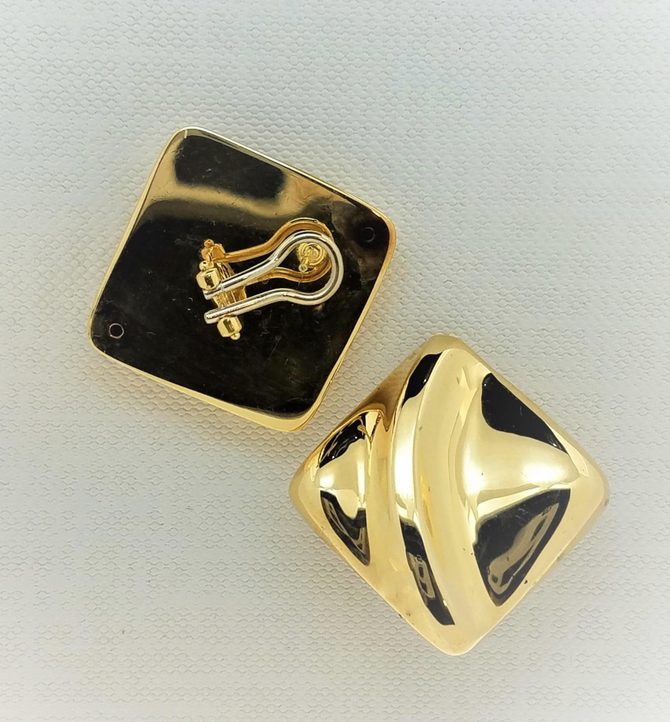14K Yellow Gold Clip On Earrings