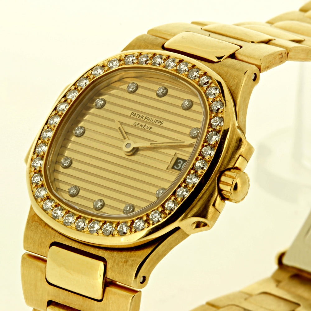 Patek Philippe 4700-3J Ladies Nautilus Watch