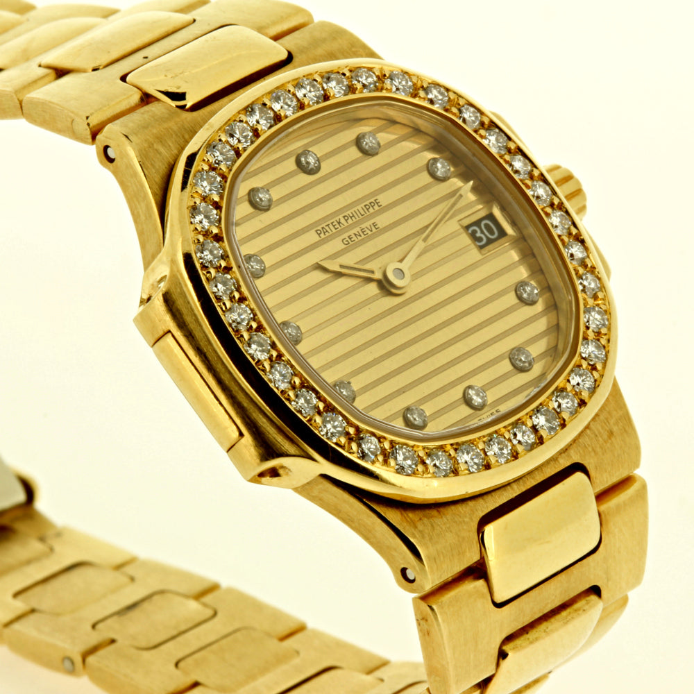 Patek Philippe 4700-3J Ladies Nautilus Watch