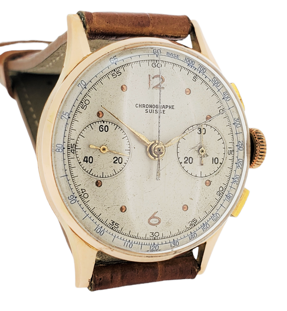 Chronographe Swisse Vintage Chronograph, made in 18K Rose gold , Circa 1950's